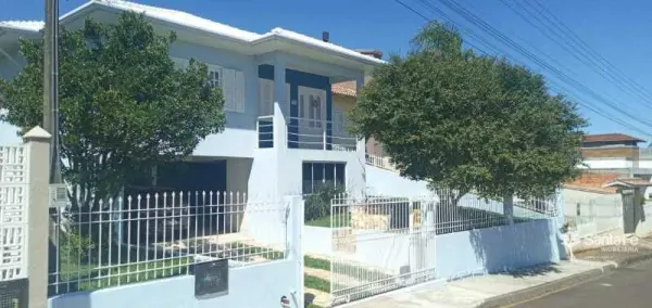 Imagem do anúnio: Vendo casa em Concórdia , Santa Catarina no bairro Vista Alegre