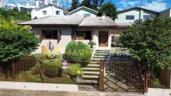 Imagem do anúnio: Vendo casa em Caçador , Santa Catarina no bairro Centro