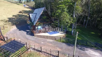 Imagem do anúnio: Vendo casa em Concórdia , Santa Catarina no bairro Interior