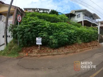 Imagem do anúnio: Vendo terreno / lote / condomínio em Joaçaba , Santa Catarina no bairro Santa Tereza