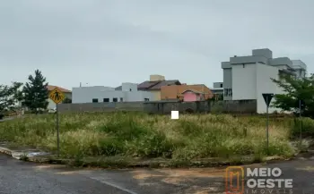 Imagem do anúnio: Vendo terreno / lote / condomínio em Joaçaba , Santa Catarina no bairro Lot. Solar Do Vale