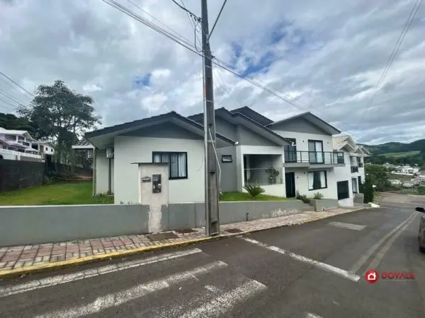 Imagem do anúnio: Vendo casa em Arroio Trinta , Santa Catarina no bairro Centro