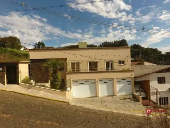 Imagem do anúnio: Vendo casa em Videira , Santa Catarina no bairro Alvorada