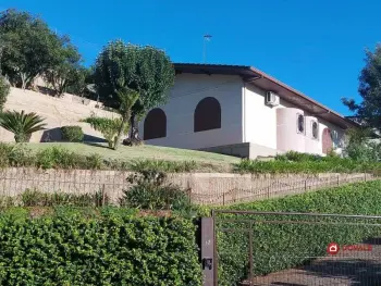 Imagem do anúnio: Vendo casa em Videira , Santa Catarina no bairro Farroupilha