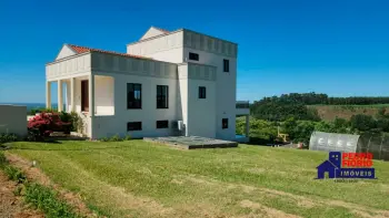 Imagem do anúnio: Vendo casa em Ouro , Santa Catarina no bairro Distrito de Santa Lúcia