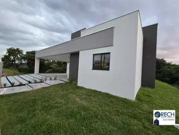 Imagem do anúnio: Vendo casa em Herval D'Oeste , Santa Catarina no bairro Loteamento Porto Seguro