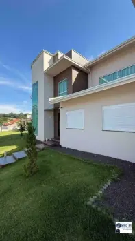 Imagem do anúnio: Vendo casa em Joaçaba , Santa Catarina no bairro Clara Adélia
