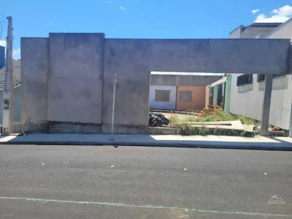 Imagem do anúnio: Vendo terreno / lote / condomínio em Vargem Bonita , Santa Catarina no bairro Centro