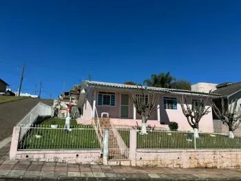 Imagem do anúnio: Vendo casa em Catanduvas , Santa Catarina no bairro Cidade Jardim