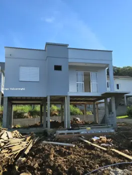 Imagem do anúnio: Vendo casa em Concórdia , Santa Catarina no bairro Poente do Sol ll