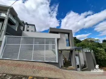 Imagem do anúnio: Vendo casa em Videira , Santa Catarina no bairro Vinhedo