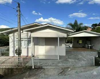 Imagem do anúnio: Vendo casa em Videira , Santa Catarina no bairro Centro