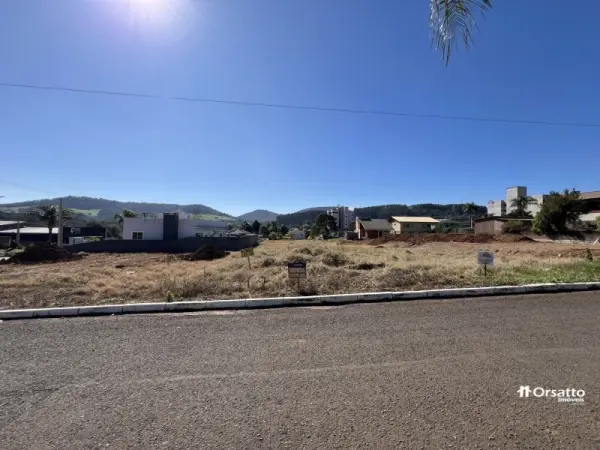 Imagem do anúnio: Vendo terreno / lote / condomínio em Iomerê , Santa Catarina no bairro Centro