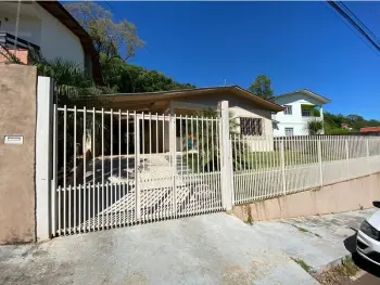Imagem do anúnio: Vendo ou alugo casa em Joaçaba , Santa Catarina no bairro Monte Belo