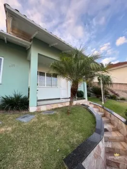 Imagem do anúnio: Vendo casa em Videira , Santa Catarina no bairro Marafon
