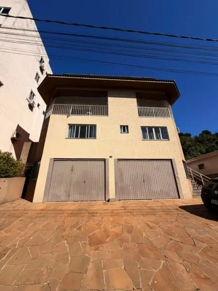 Imagem do anúnio: Vendo casa em Videira , Santa Catarina no bairro Dois Pinheiros