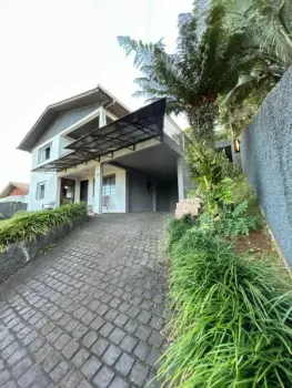 Imagem do anúnio: Vendo casa em Videira , Santa Catarina no bairro São Cristovão