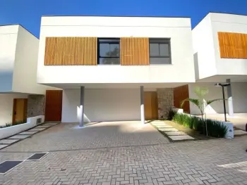 Imagem do anúnio: Vendo casa em São Paulo , São Paulo no bairro Jardim Prudência