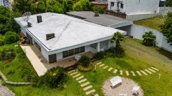 Imagem do anúnio: Vendo casa em Caçador , Santa Catarina no bairro Centro