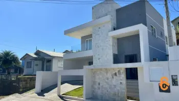 Imagem do anúnio: Vendo casa em Caçador , Santa Catarina no bairro Bom Jesus