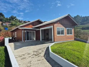 Imagem do anúnio: Alugo casa em Seara , Santa Catarina no bairro Loteamento Zandoná