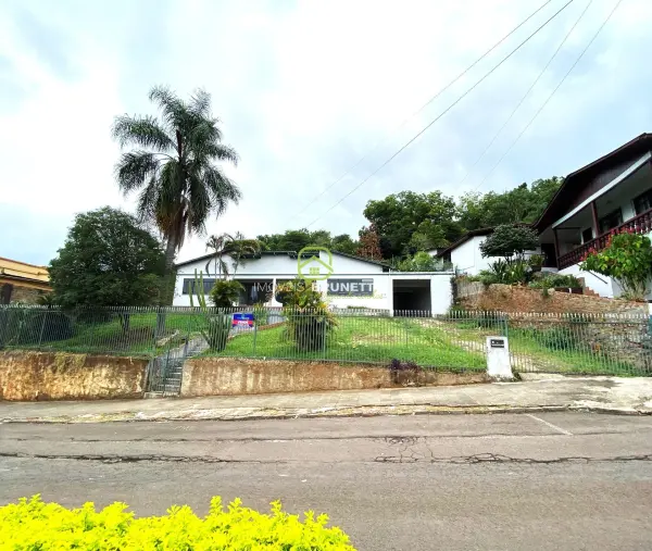 Imagem do anúnio: Vendo casa em Ouro , Santa Catarina no bairro Centro