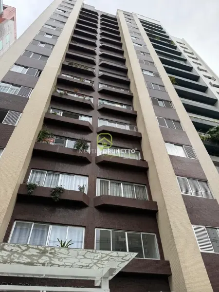 Imagem do anúncio: Vendo apartamento em Curitiba , Paraná no bairro Água Verde