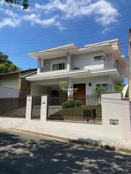Imagem do anúnio: Vendo casa em Joinville , Santa Catarina no bairro Floresta