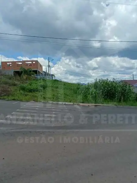 Imagem do anúnio: Vendo terreno / lote / condomínio em Iomerê , Santa Catarina no bairro Loteamento Portal Leste II