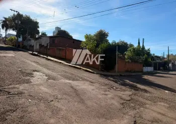 Imagem do anúnio: Vendo terreno / lote / condomínio em Chapecó , Santa Catarina no bairro Passo dos Fortes