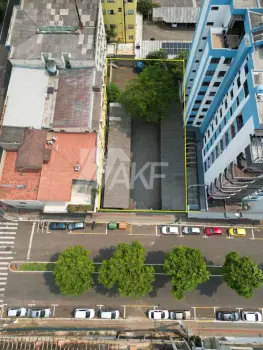 Imagem do anúnio: Vendo terreno / lote / condomínio em Chapecó , Santa Catarina no bairro Centro