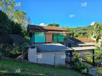 Imagem do anúnio: Alugo casa em Concórdia , Santa Catarina no bairro Arvoredo