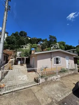 Imagem do anúnio: Vendo casa em Concórdia , Santa Catarina no bairro Jardim