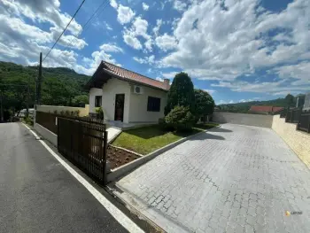 Imagem do anúnio: Vendo casa em Luzerna , Santa Catarina no bairro Vila Nova
