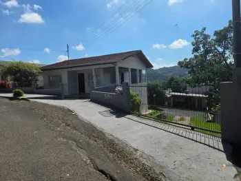 Imagem do anúnio: Vendo casa em Joaçaba , Santa Catarina no bairro Flor da Serra