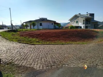 Imagem do anúnio: Vendo terreno / lote / condomínio em Luzerna , Santa Catarina no bairro Triton