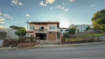 Imagem do anúnio: Vendo casa em Caçador , Santa Catarina no bairro Centro