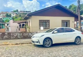 Imagem do anúnio: Vendo casa em Videira , Santa Catarina no bairro São Cristovão