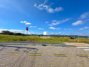 Imagem do anúnio: Vendo terreno / lote / condomínio em Videira , Santa Catarina no bairro Vinhedo