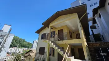 Imagem do anúnio: Alugo casa em Concórdia , Santa Catarina no bairro Centro