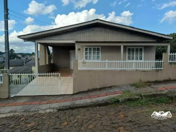 Imagem do anúncio: Vendo casa em Monte Carlo , Santa Catarina no bairro São José