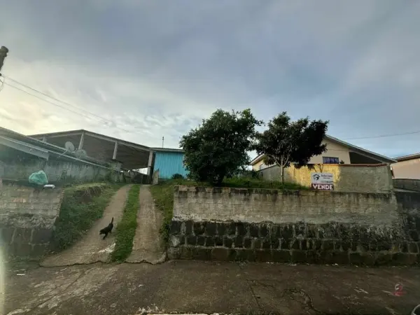 Imagem do anúnio: Vendo ou alugo casa em Lebon Régis , Santa Catarina no bairro Gruta Nossa Senhora de Lurdes