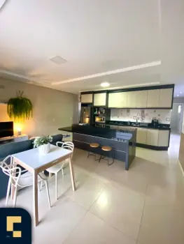 Imagem do anúnio: Vendo apartamento em Balneário Piçarras , Santa Catarina no bairro Itacolomi