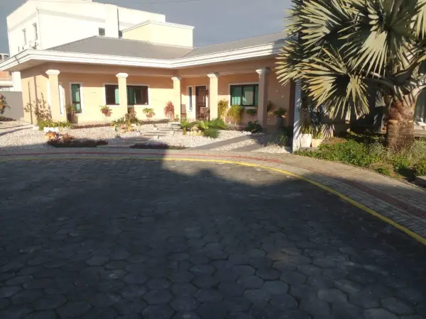 Imagem do anúnio: Vendo casa de condomínio em Balneário Piçarras , Santa Catarina no bairro Nossa Senhora da Paz