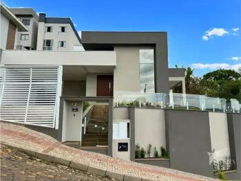 Imagem do anúnio: Vendo casa em Videira , Santa Catarina no bairro Vinhedo